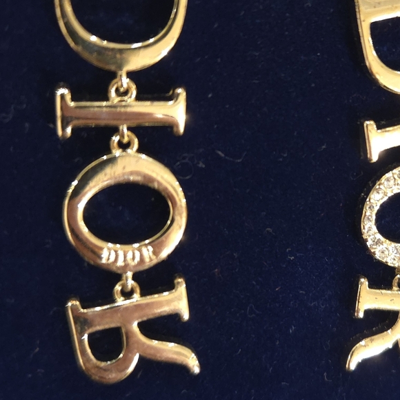 Dior Gold and Pearl Logo Earrings - Picture 4 of 5
